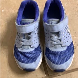 Toddler girls Nike